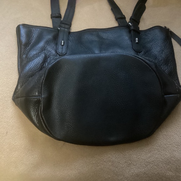 The Sack leather Tote - Picture 10 of 12